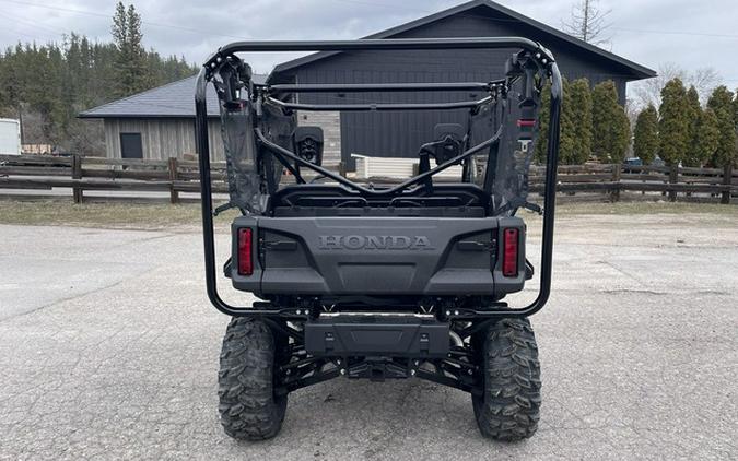 2025 Honda Pioneer 1000-5 Deluxe