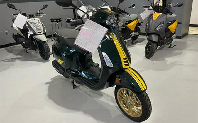 2022 Vespa Sprint Racing Sixties 150