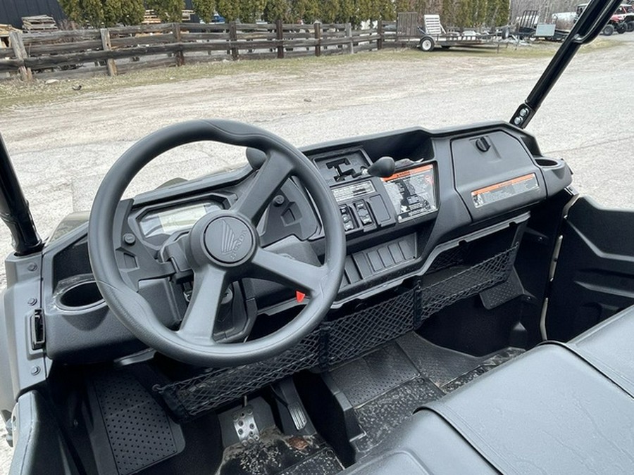 2025 Honda Pioneer 1000-5 Deluxe