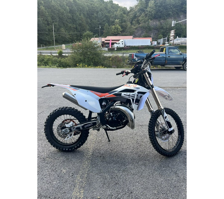 2022 Kayo KAYO KT 250