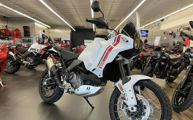 2025 Ducati DesertX
