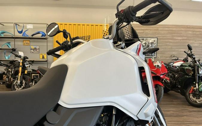 2025 Ducati DesertX