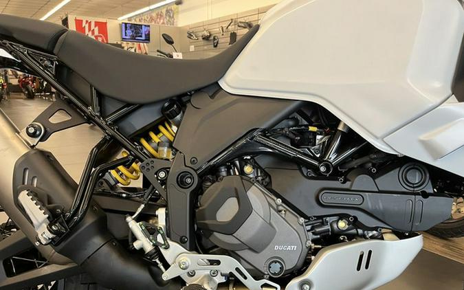 2025 Ducati DesertX