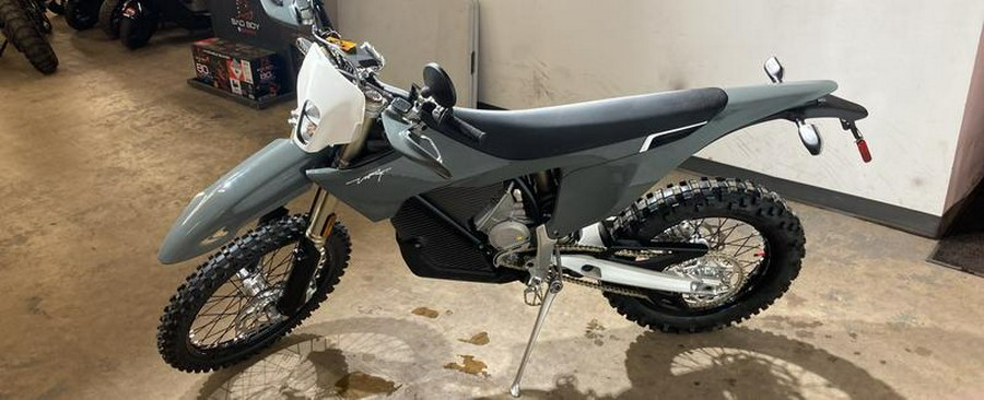 2025 Stark Varg 60 HP Varg 19" Standard