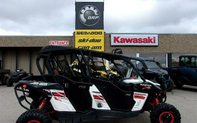 2014 Can-Am Maverick™ Max X® rs DPS™ 1000R