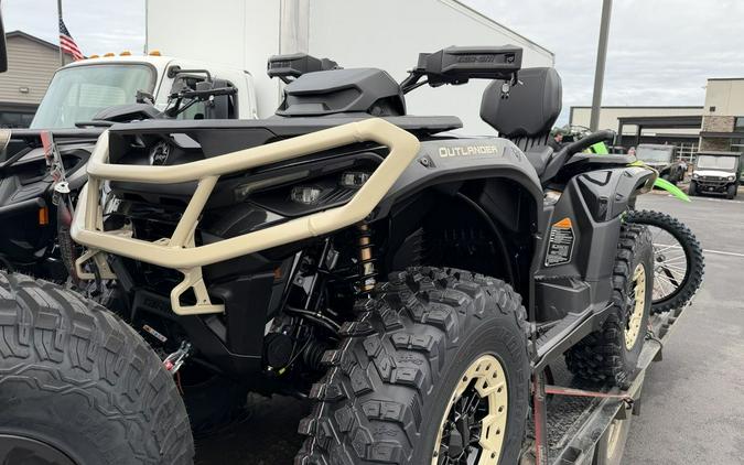 2026 Can-Am® Outlander MAX Backcountry