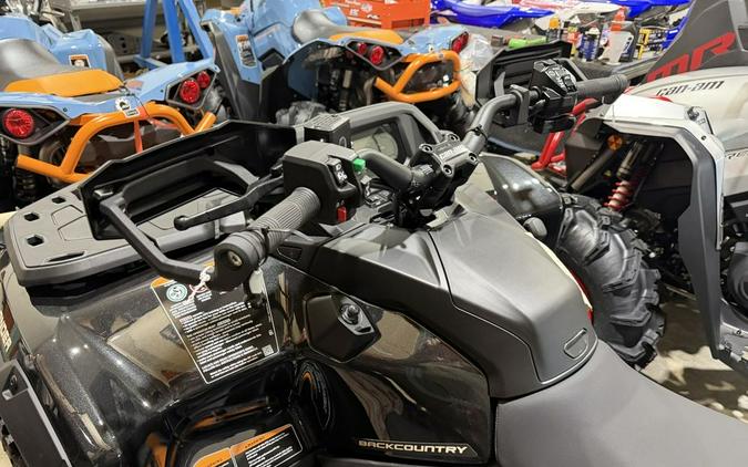 2026 Can-Am® Outlander MAX Backcountry