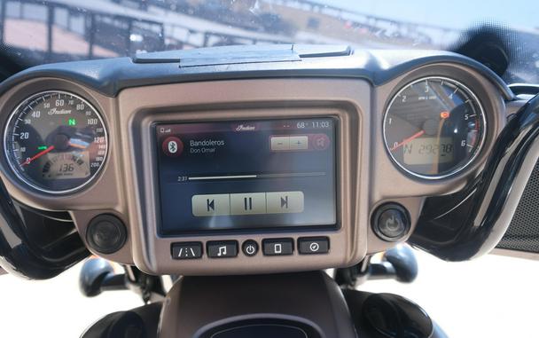 2019 INDIAN MOTORCYCLE CHIEFTAIN DARK HORSE BRONZE SMOKE