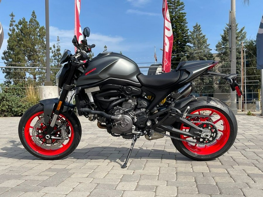 2026 Ducati Monster Plus