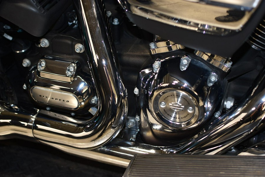 2021 Harley-Davidson Tri Glide Ultra FLHTCUTG