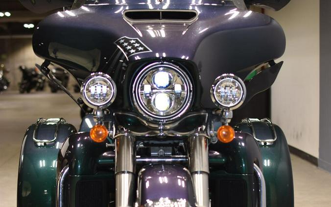 2021 Harley-Davidson Tri Glide Ultra FLHTCUTG