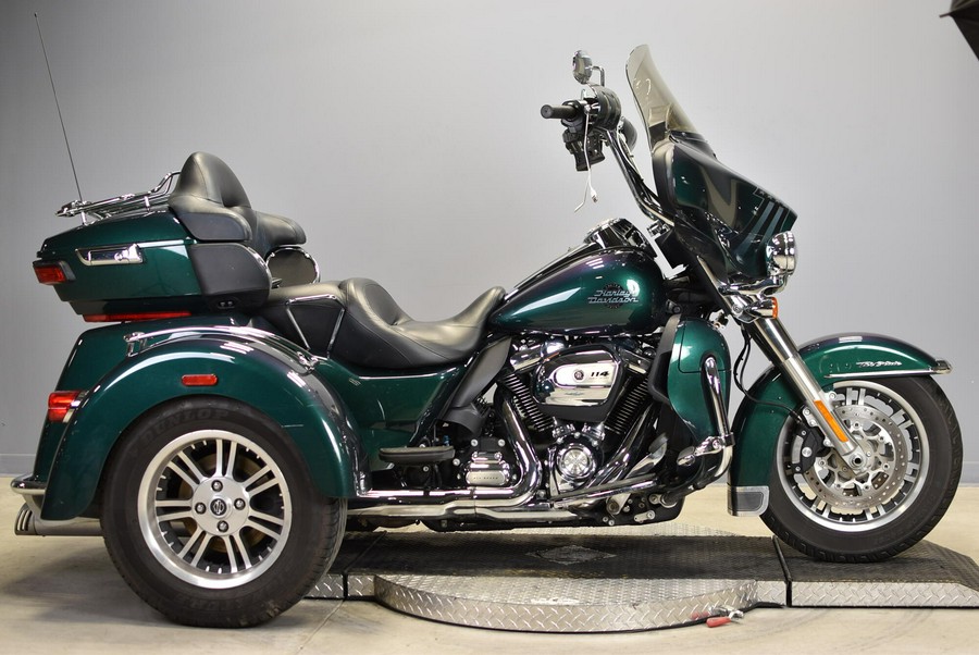 2021 Harley-Davidson Tri Glide Ultra FLHTCUTG