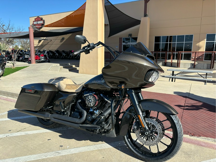 2020 Harley-Davidson Road Glide® Special