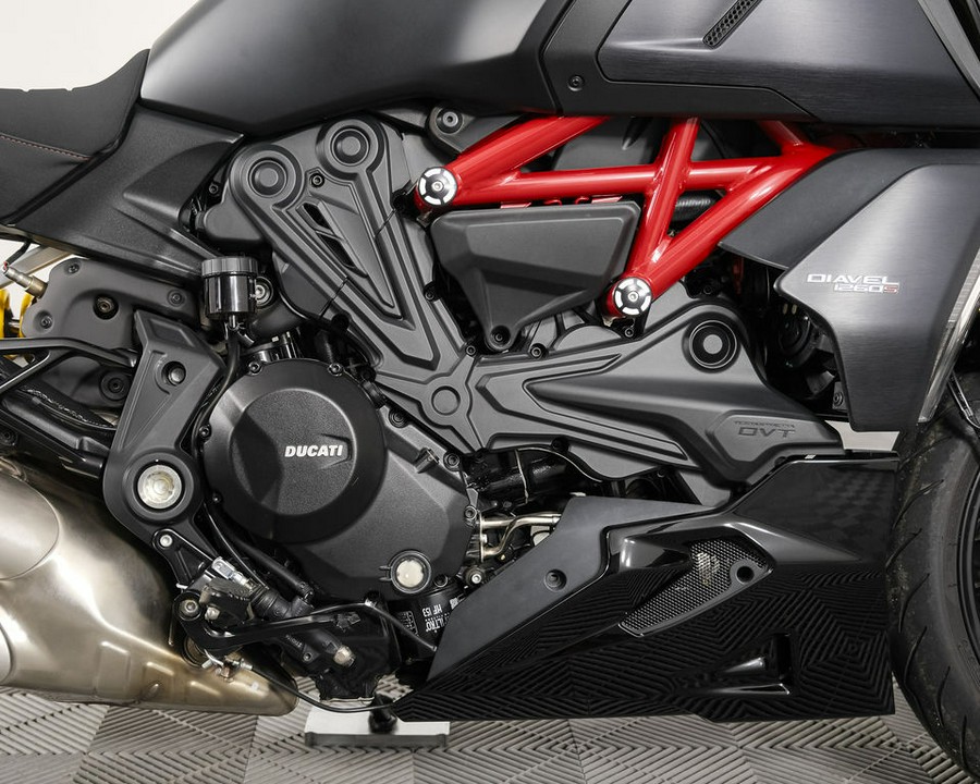 2020 Ducati Diavel 1260 S Total Black