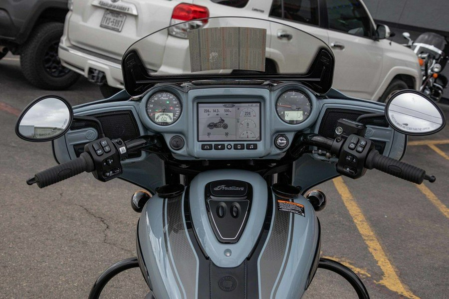 2025 Indian Motorcycle® Chieftain® Dark Horse®