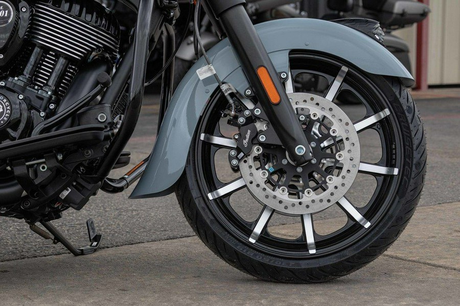 2025 Indian Motorcycle® Chieftain® Dark Horse®