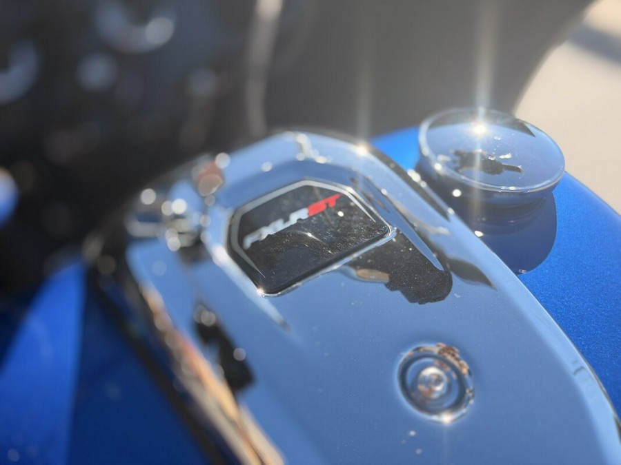 2025 Harley-Davidson® Low Rider® ST FXLRST Blue Burst W/ Thrashin’ Bars