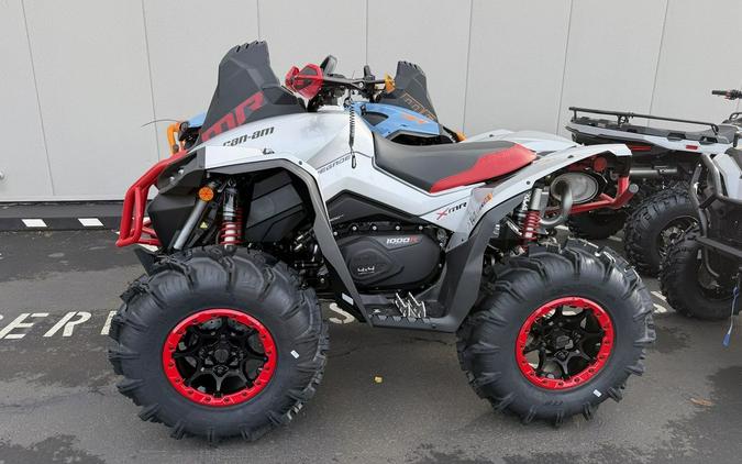 2026 Can-Am® Renegade X mr 1000 R Hyper Silver & Legion Red