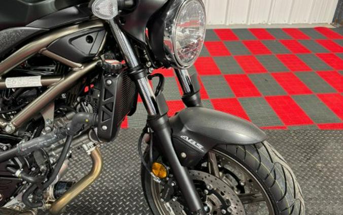 2025 Suzuki SV650 ABS
