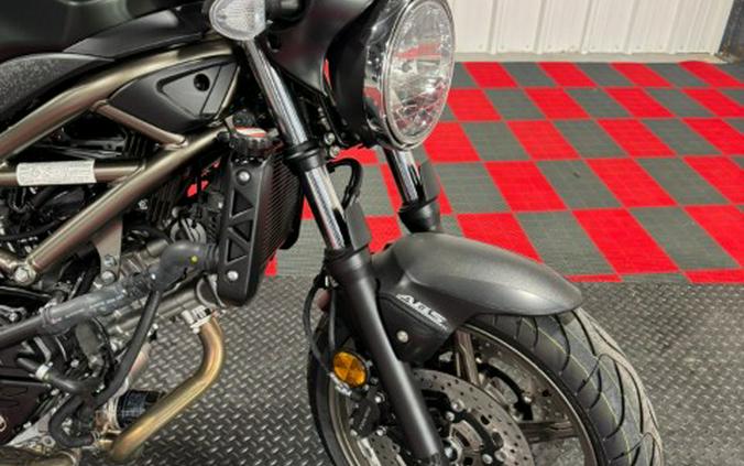 2025 Suzuki SV650 ABS