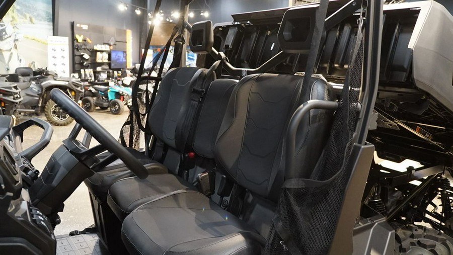 2026 Can-Am® Defender 6x6 XT HD10