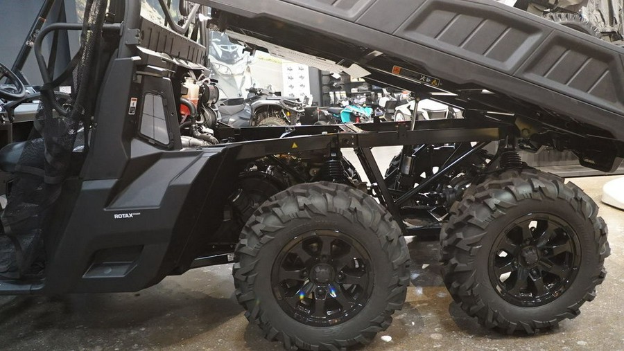 2026 Can-Am® Defender 6x6 XT HD10