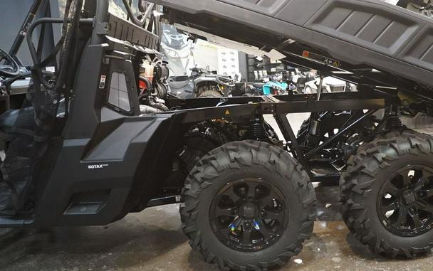 2026 Can-Am® Defender 6x6 XT HD10