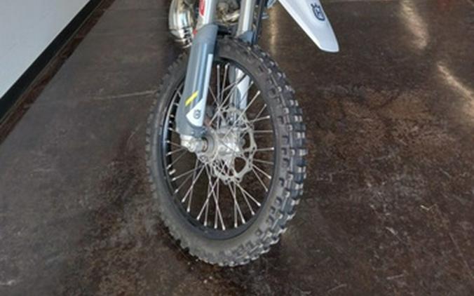 2022 Husqvarna TE 250i