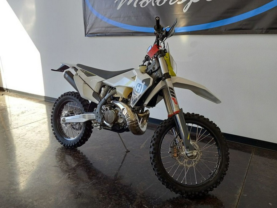 2022 Husqvarna TE 250i