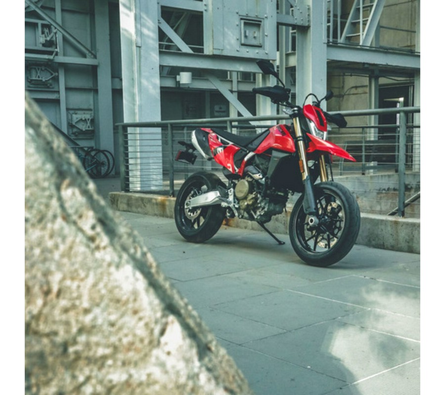 2026 Ducati Hypermotard 698 Mono Ducati Red