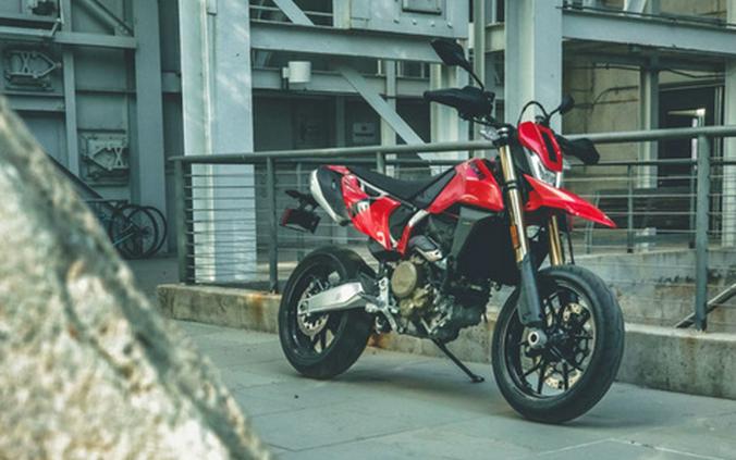 2025 Ducati Hypermotard 698 Mono Ducati Red