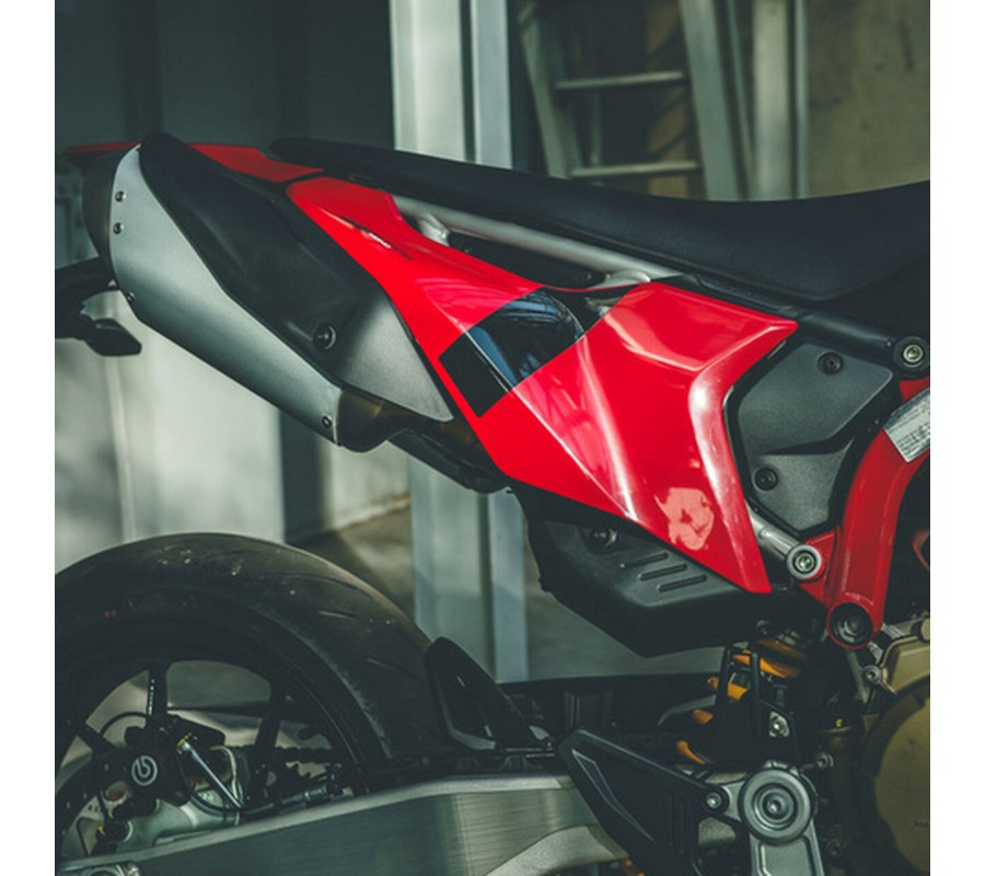 2026 Ducati Hypermotard 698 Mono Ducati Red