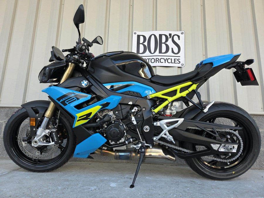2026 BMW S 1000 R