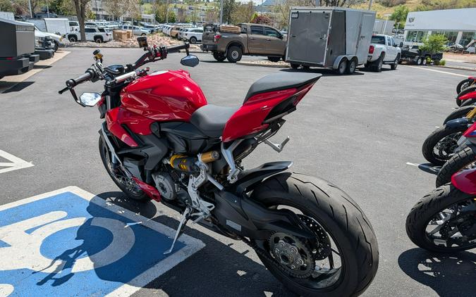 2024 Ducati Streetfighter V2