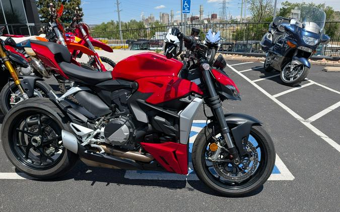 2024 Ducati Streetfighter V2 Ducati Red