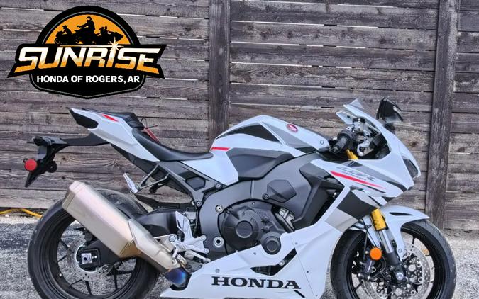 2026 CBR1000RR - Honda