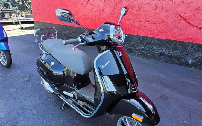 2023 Vespa GTS 300