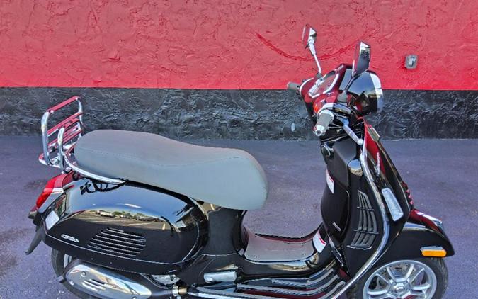 2023 Vespa GTS 300