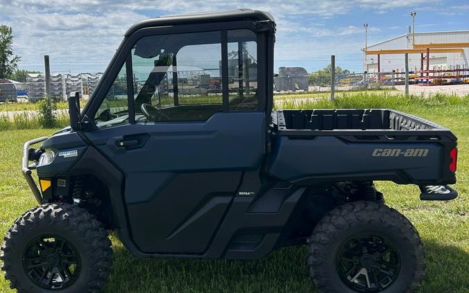 2025 Can-Am Defender Limited