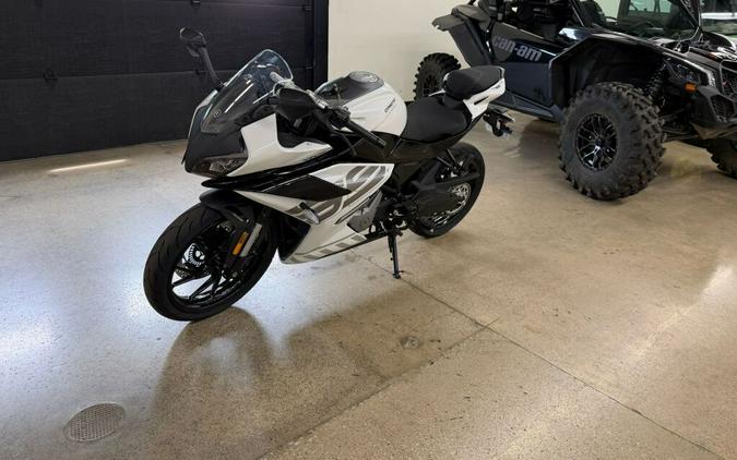 2026 CFMOTO SS 300
