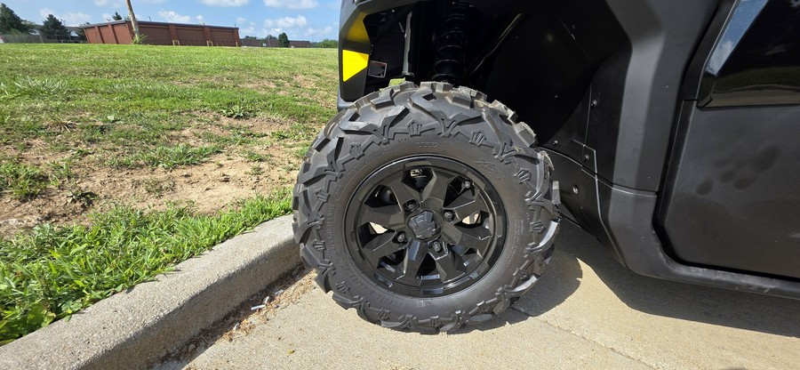 2026 Can-Am Defender DPS HD9
