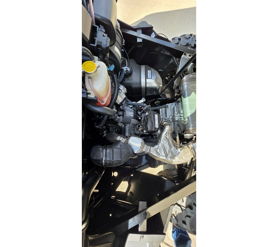 2026 Can-Am Defender DPS HD9