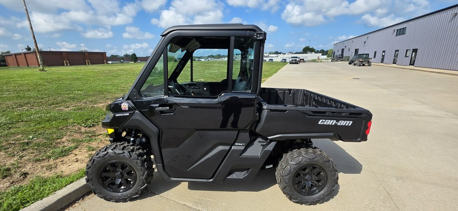 2026 Can-Am Defender DPS HD9