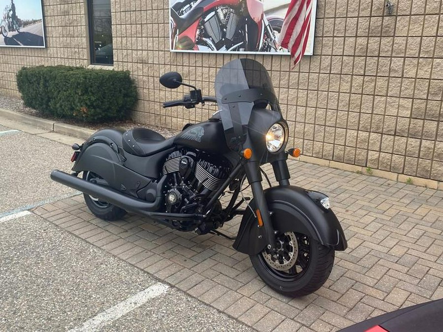 2019 Indian Motorcycle® Chief Dark Horse® Thunder Black Smoke