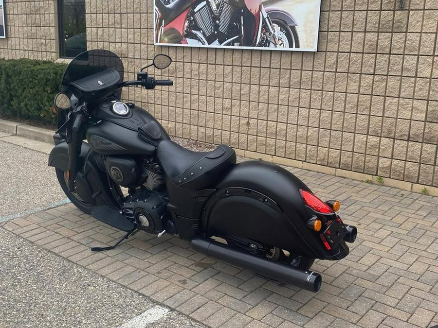 2019 Indian Motorcycle® Chief Dark Horse® Thunder Black Smoke