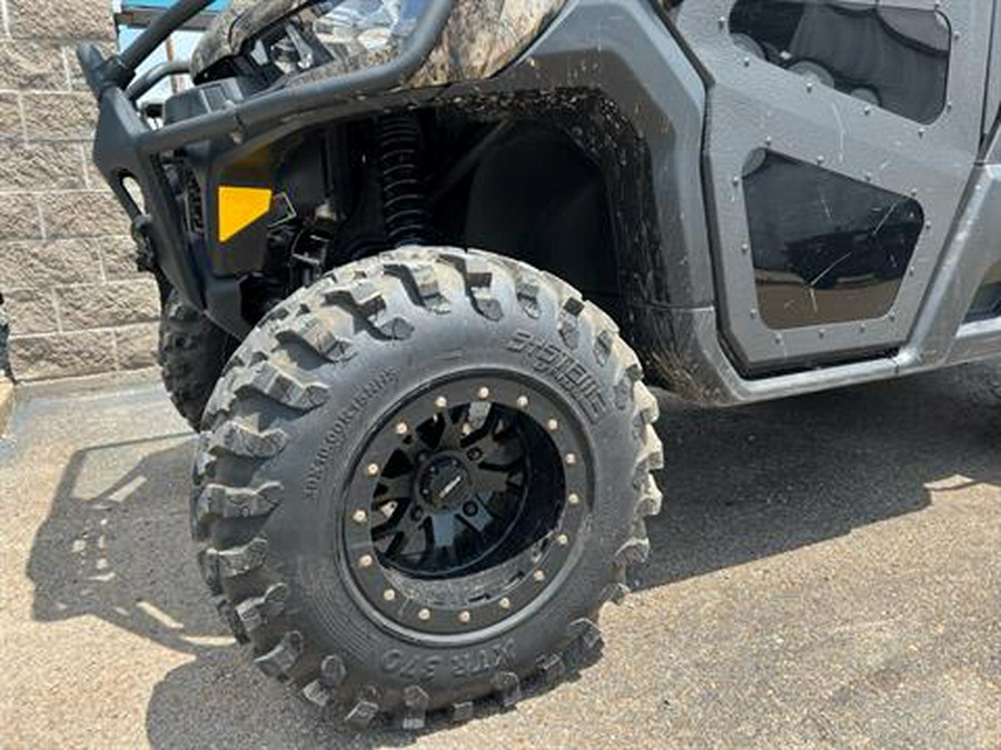 2021 Can-Am Defender 6x6 DPS HD10