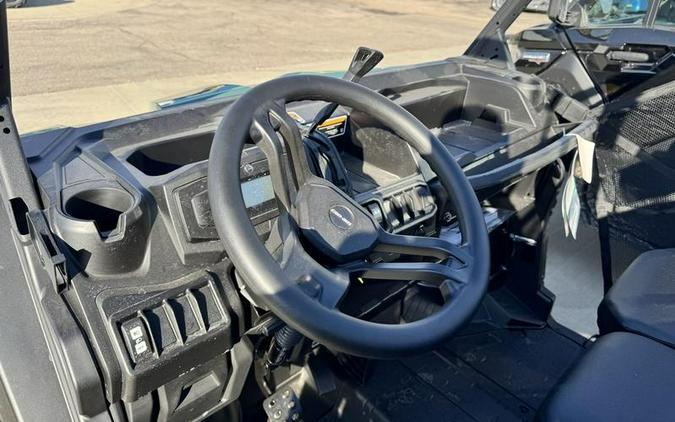 2026 Can-Am® Defender DPS HD9 Compass Green