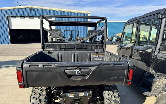 2026 Can-Am® Defender DPS HD9 Compass Green