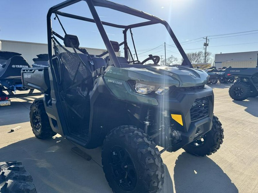 2026 Can-Am® Defender DPS HD9 Compass Green