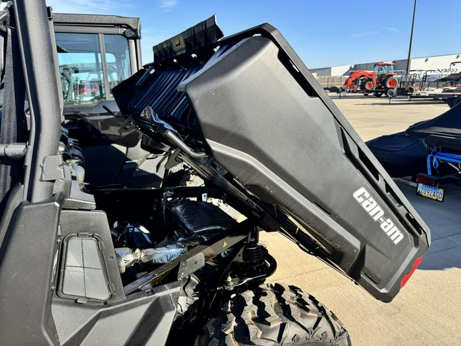 2026 Can-Am® Defender DPS HD9 Compass Green